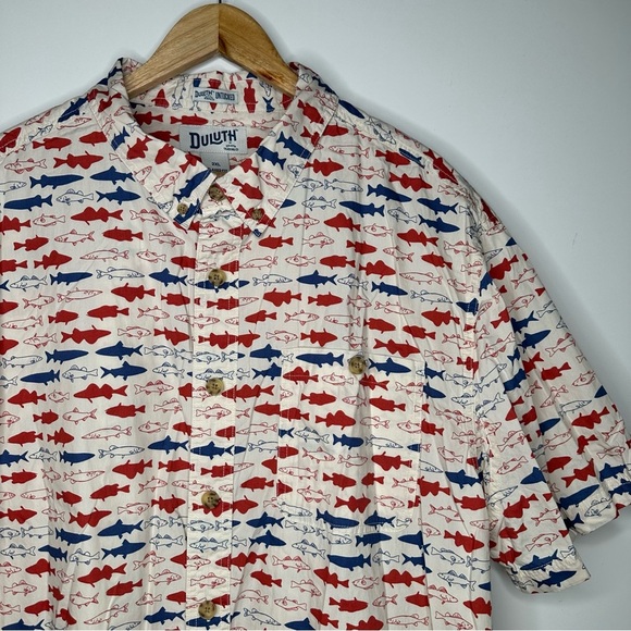 Duluth Untucked Short Sleeve Fish Print Button Down Shirt Size 2XL - Picture 1 of 7
